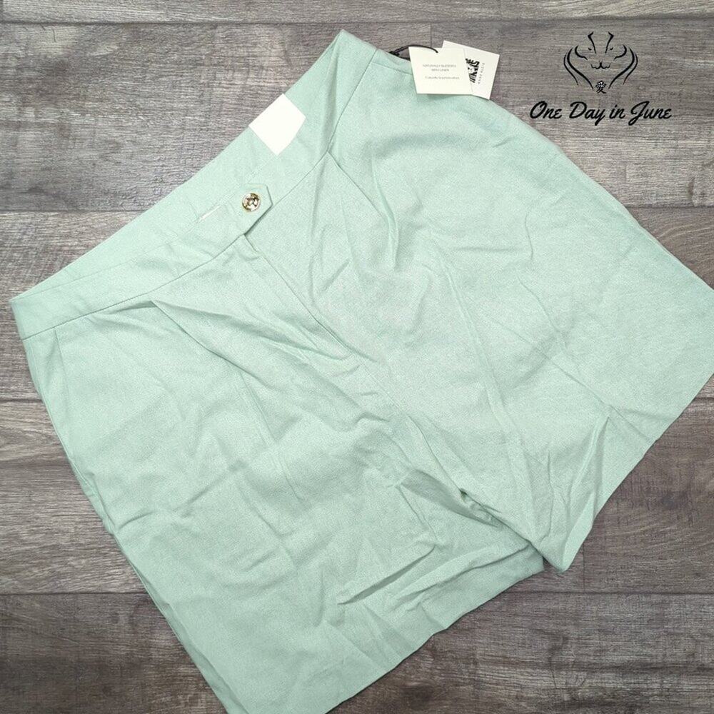 Anne Klein Linen Shorts Size 16